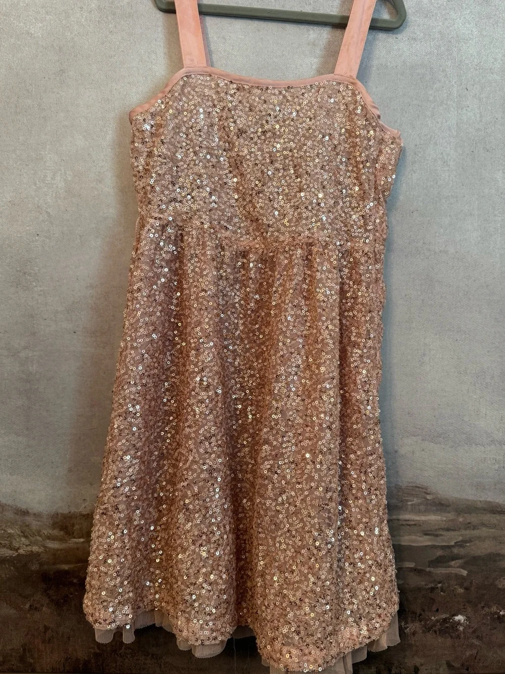 GAP sparkling rose